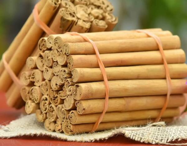 Organic Ceylon Cinnamon Sticks